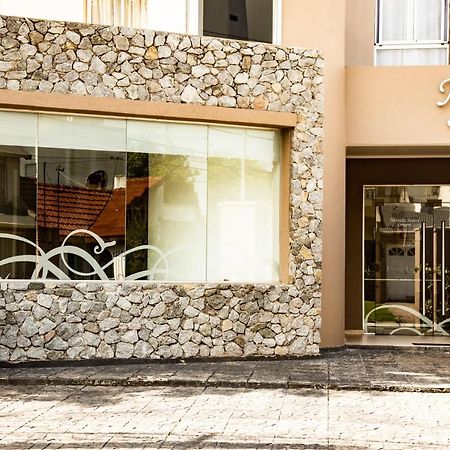 Morada Suites Campana Εξωτερικό φωτογραφία