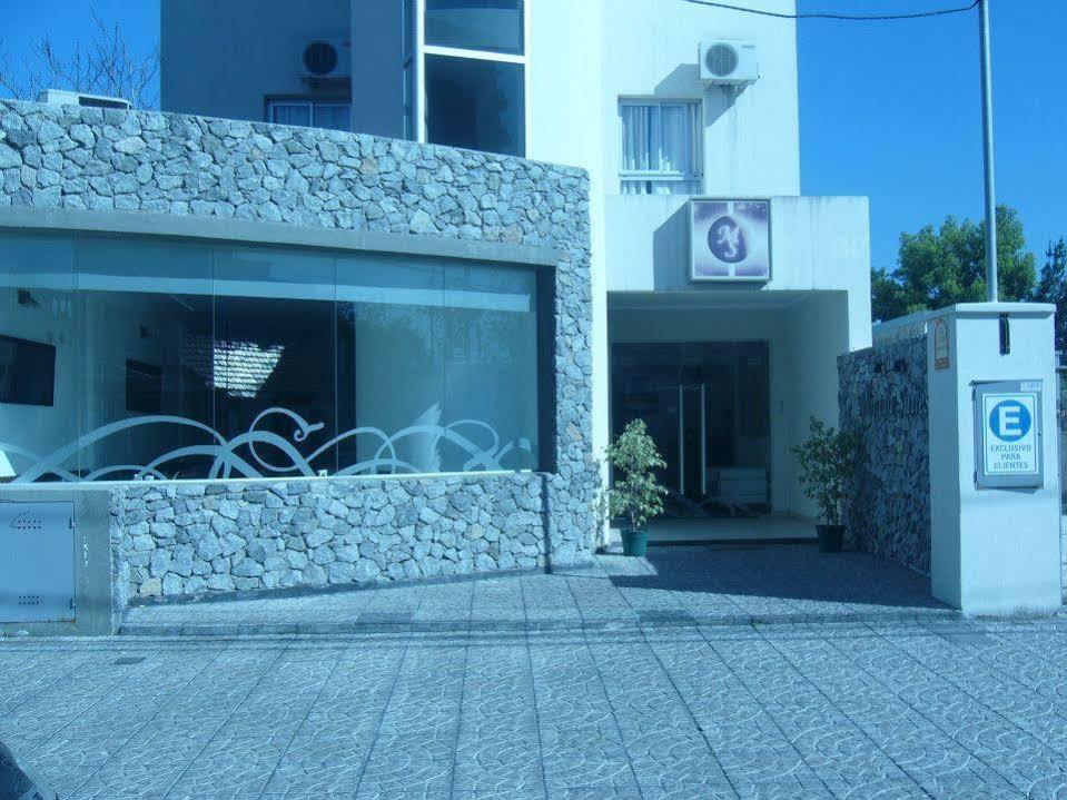 Morada Suites Campana Εξωτερικό φωτογραφία